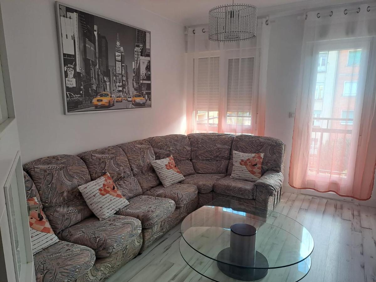 Apartamentos El Conde سانتو دومينغو دي لا كازادا المظهر الخارجي الصورة